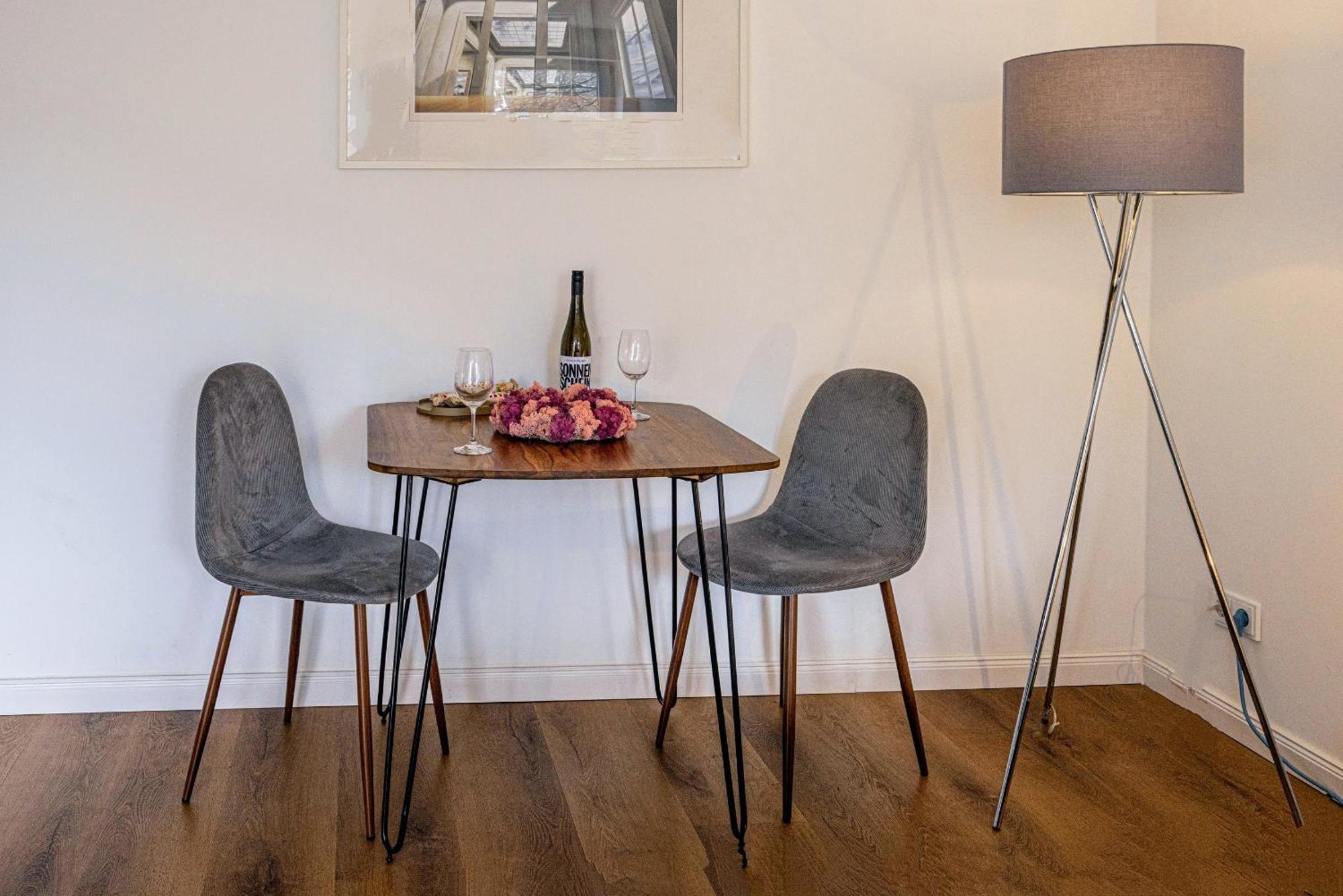 Have-A-Nice-Stay - Nahe Bahnhof - 20 Minuten Nach Hamburg - Trotzdem Ruhig Gelegen - 6 Minuten Zu Fuss Ins Zentrum Ahrensburg - Modern Eingerichtet Экстерьер фото
